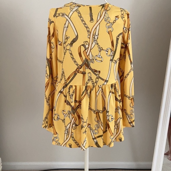 𝅺LONG sleeve top - Picture 2 of 6